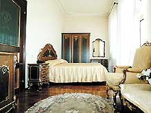 Спальная комната фото двухместный двухкомнатный номер категории «Люкс» Санаторий «Долина Нарзанов» РЖД